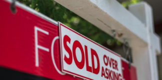 多伦多房屋销售量比去年下降44%