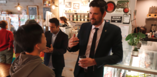 加拿大将增加国际学生每周法定工作时间