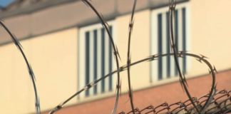 多伦多东区狱警被指控向监狱走私毒品