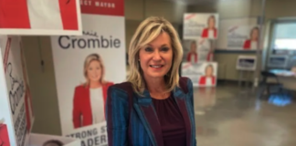 密市市长Bonnie Crombie再次呼吁密西沙加从皮尔区分离