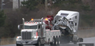 逆行追逐致命事故:涉事的两名警察拒绝接受调查,特别调查组继续深入调查