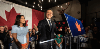 波利耶夫补选大胜 重返下议院