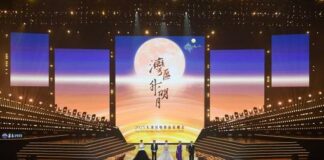 侨界代表共庆新中国成立76周年:乐见成就 愿献侨力