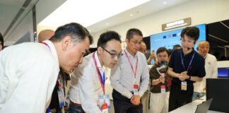 海外华文媒体走进广州视源股份:创新中国智造,探寻海外市场