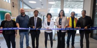 邹至蕙宣布士嘉堡9.4万平方英尺社区活动中心正式开放